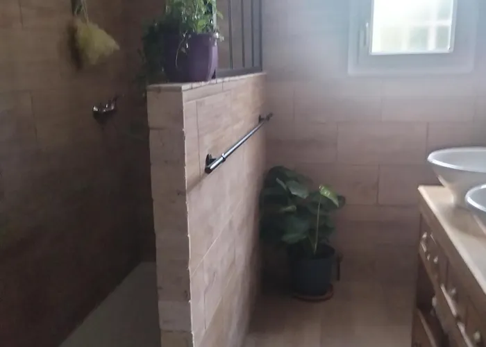 Les Stands 4 - Lits Doubles * Teloché